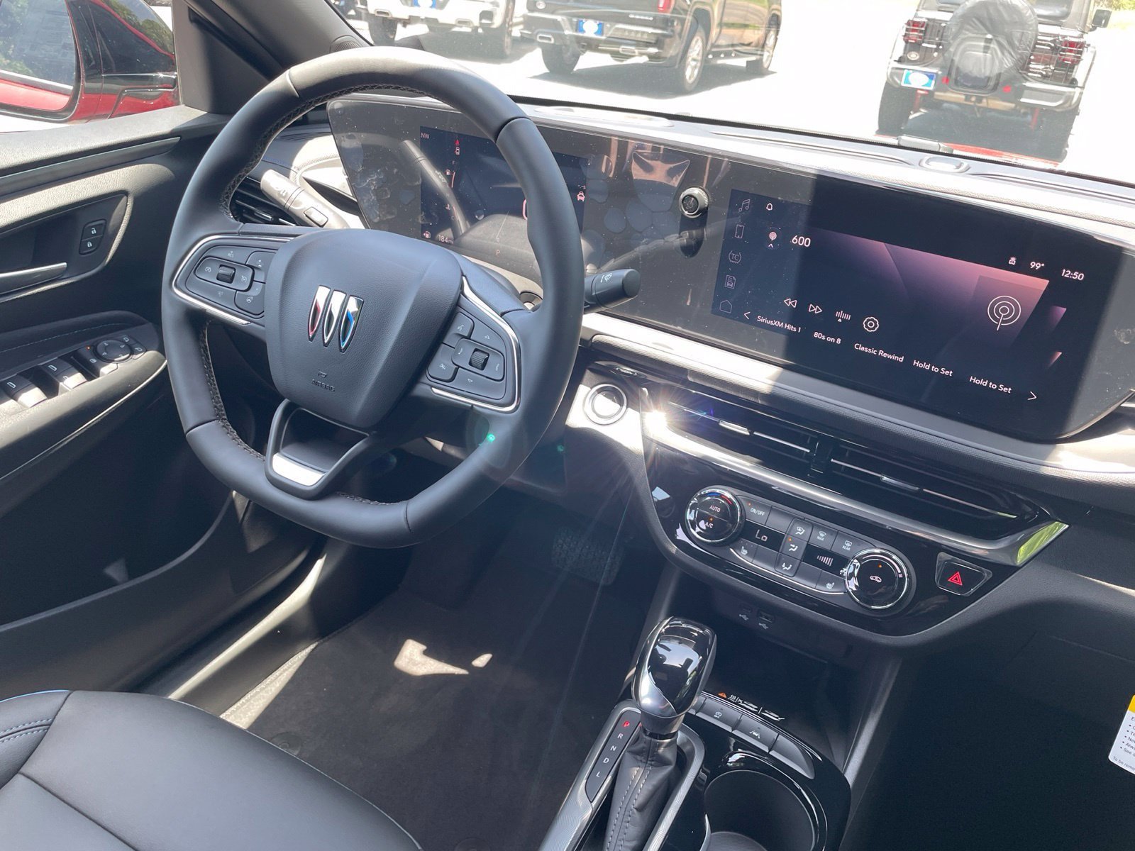 New 2026 Buick Envista Sport Touring w/ Convenience I Package FWD image 31