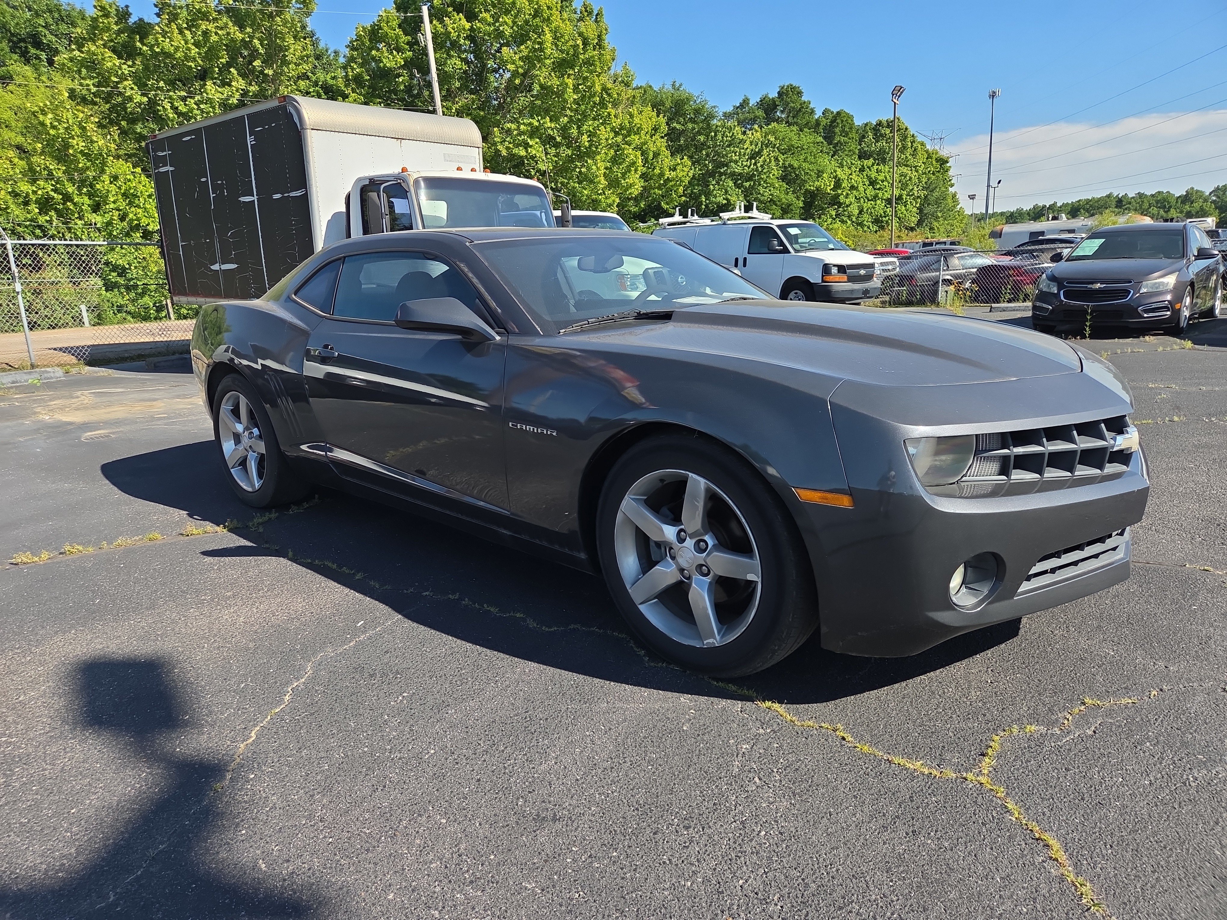 Used 2011 Chevrolet Camaro LT RWD image 7