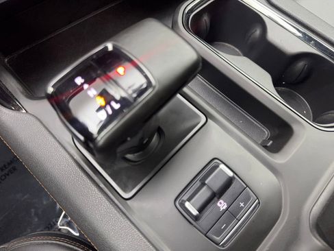 Used 2025 GMC Sierra 1500 AT4 image 72