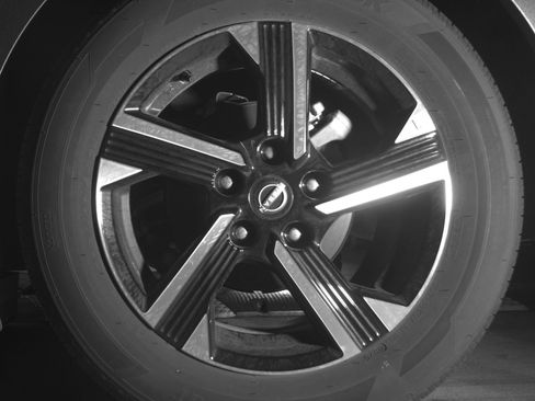 Used 2025 Nissan Sentra SV FWD image 14