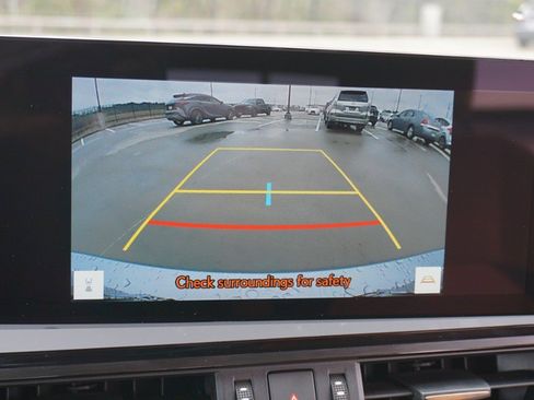 Certified 2025 Lexus ES 300h w/ Premium Package image 17