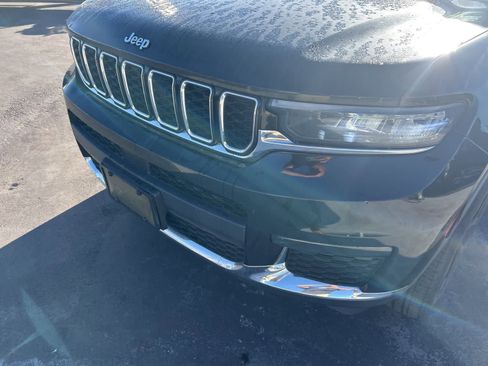 Used 2021 Jeep Grand Cherokee L Limited image 11