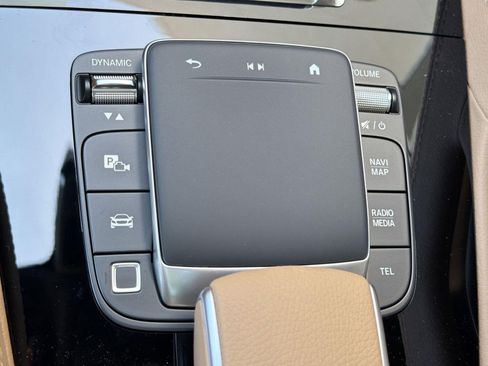 New 2026 Mercedes-Benz GLS 450 4MATIC image 17