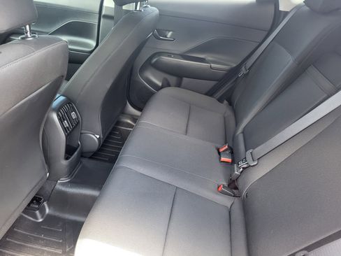 Used 2024 Hyundai Kona SEL AWD/4WD image 22