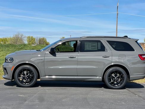 New 2026 Dodge Durango GT w/ Tow 'N Go Package image 6
