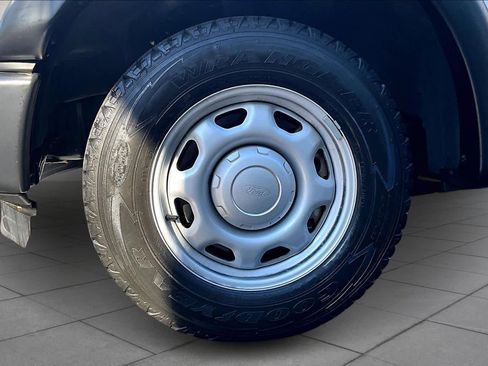 Used 2016 Ford F150 XL w/ Equipment Group 101A Mid image 10