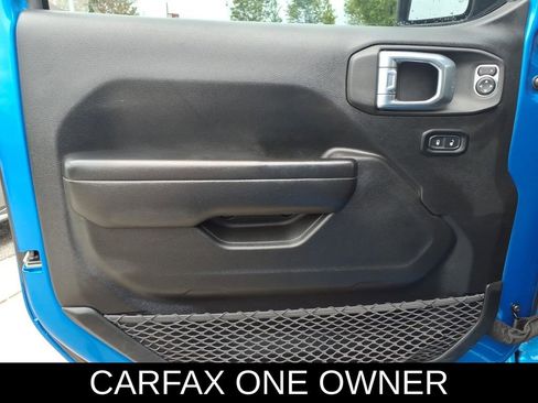 Used 2021 Jeep Gladiator Sport AWD/4WD image 13