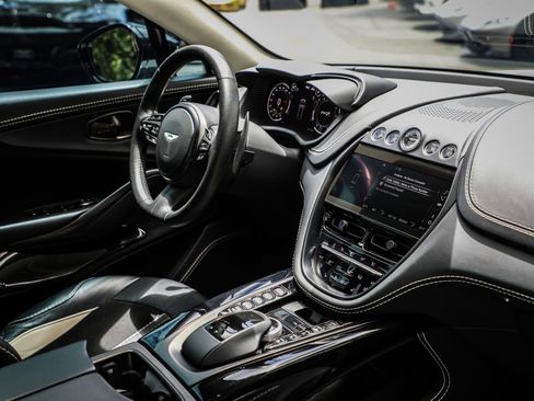 Used 2022 Aston Martin DBX AWD/4WD image 59