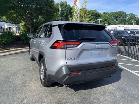 Used 2025 Toyota RAV4 LE AWD/4WD image 6