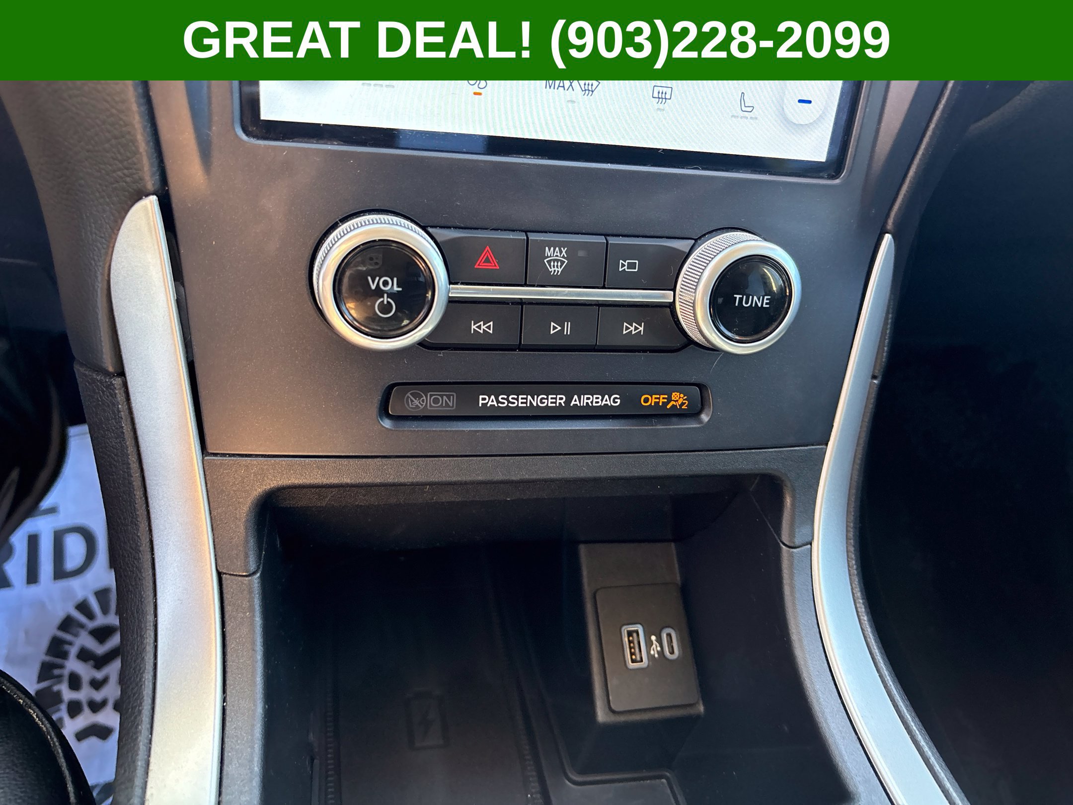 Used 2021 Ford Edge SEL w/ Convenience Package FWD image 32