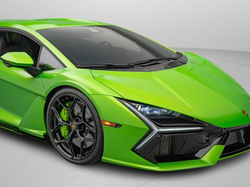 Used 2024 Lamborghini Revuelto AWD/4WD image 26