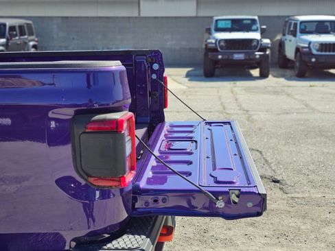 New 2026 Jeep Gladiator Mojave image 7