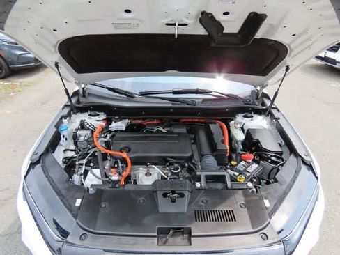 Used 2023 Honda CR-V Sport Touring image 11