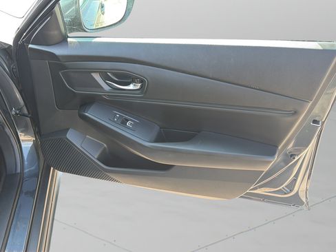 Used 2024 Honda Accord EX image 8