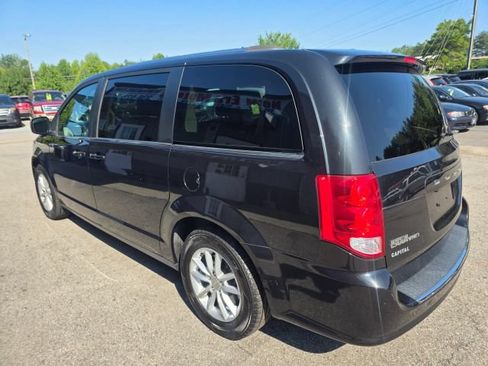 Used 2019 Dodge Grand Caravan SXT FWD image 7