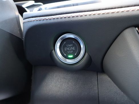 New 2025 Chevrolet Suburban High Country image 24