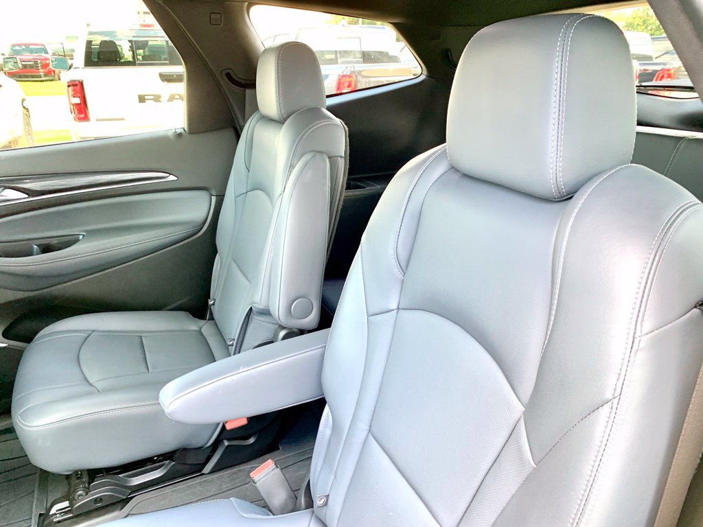 Used 2022 Buick Enclave Premium w/ Experience Buick Package FWD image 20
