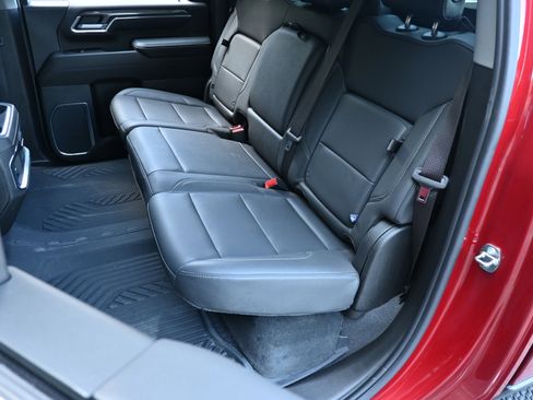 Used 2024 Chevrolet Silverado 2500 LTZ w/ LTZ Plus Package image 17