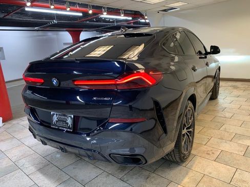 Used 2022 BMW X6 xDrive40i w/ M Sport Package AWD/4WD image 6