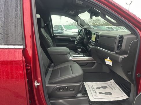 New 2026 Chevrolet Silverado 1500 LTZ w/ LTZ Convenience Package II image 32