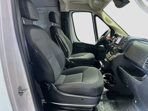 Used 2023 RAM ProMaster 3500 FWD image 24