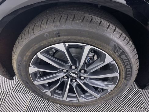 New 2026 Cadillac Lyriq Sport w/ LPO, Floor Liner Package image 15