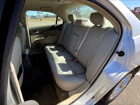 Used 2011 Ford Fusion SE w/ 201A Rapid Spec Order Code image 25
