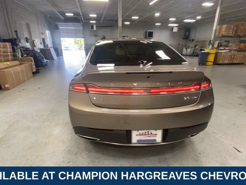 Used 2019 Lincoln MKZ Premiere AWD/4WD image 9