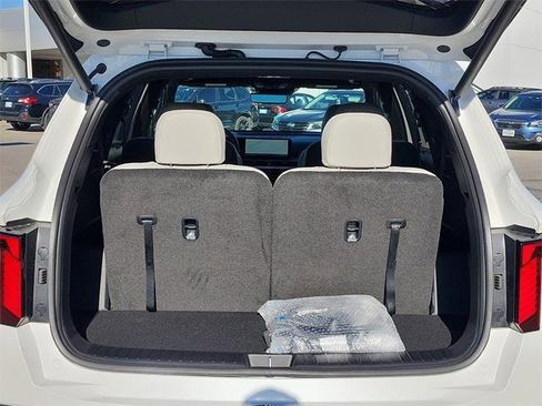 New 2026 Kia Sorento SX Prestige image 7