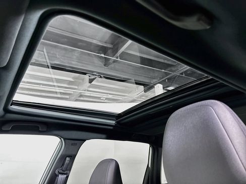 Certified 2026 Subaru Forester Premium AWD/4WD image 19