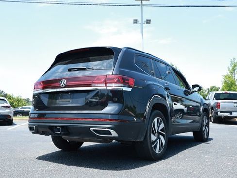 Used 2024 Volkswagen Atlas SE FWD image 6