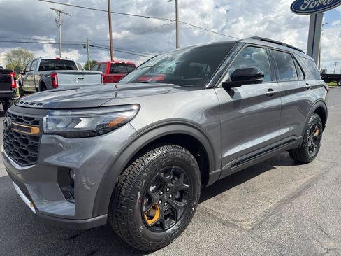New 2026 Ford Explorer Tremor AWD/4WD image 4