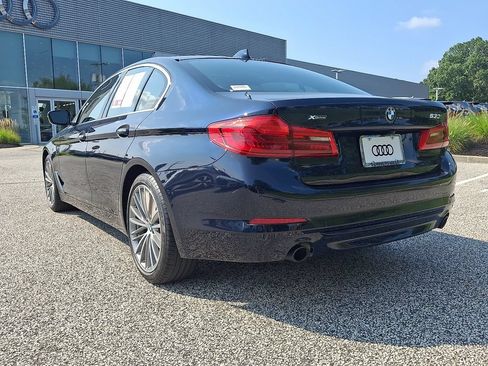 Used 2018 BMW 530i xDrive AWD/4WD image 4