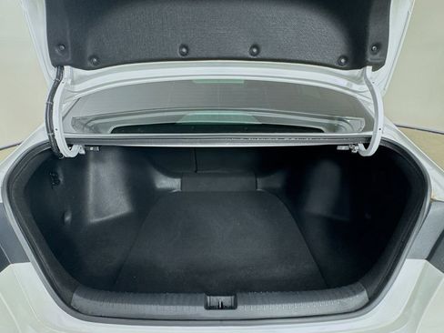 Used 2024 Honda Accord EX-L image 34