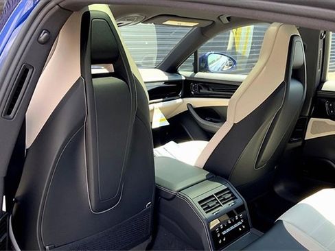 New 2025 Porsche Panamera 4 image 22