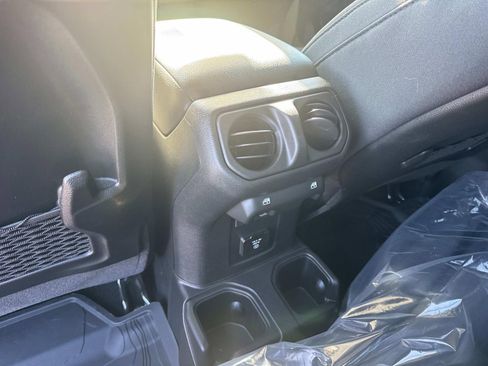 New 2026 Jeep Gladiator Mojave image 16