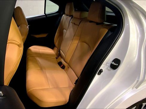 Certified 2024 Lexus UX 250h Premium image 20