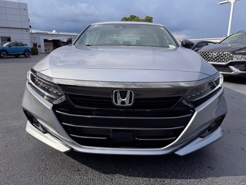 Used 2022 Honda Accord Sport image 8