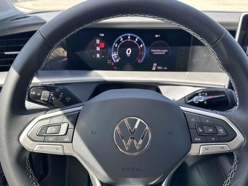 New 2026 Volkswagen Tiguan SE AWD/4WD image 16