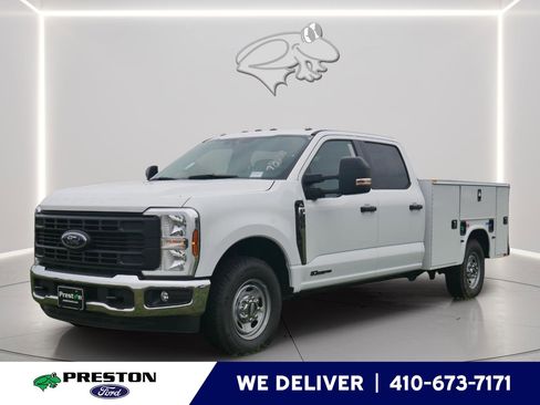 New 2025 Ford F250 XL w/ XL Chrome Package RWD image 1