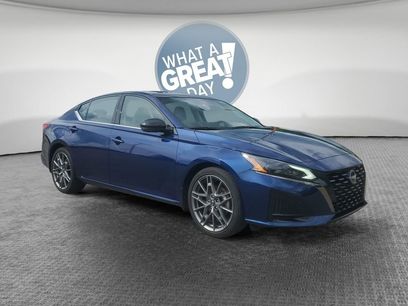 Used 2023 Nissan Altima 2.0 SR