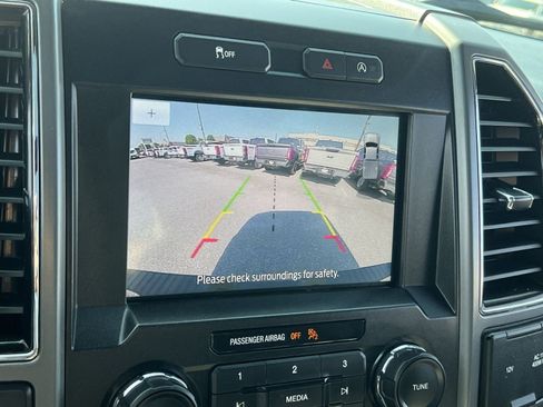 Used 2020 Ford F150 XLT w/ Equipment Group 302A Luxury AWD/4WD image 19