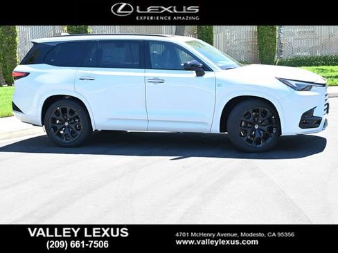 New 2026 Lexus TX 350 AWD image 3