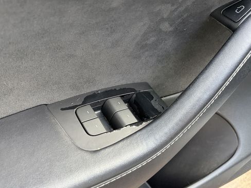 Used 2023 Tesla Model 3 Standard Range RWD image 9