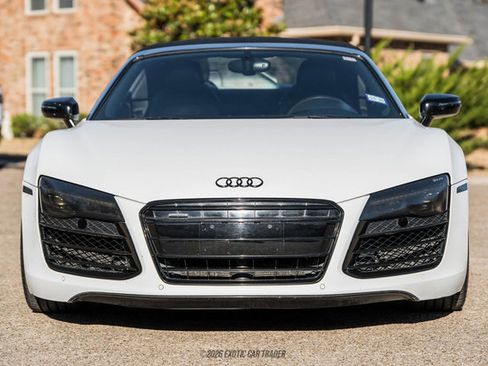 Used 2015 Audi R8 V8 w/ Full Leather Package image 15