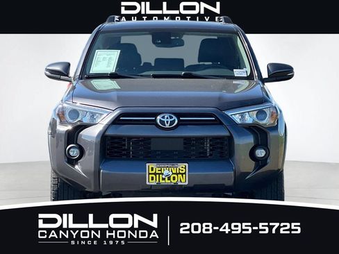 Used 2021 Toyota 4Runner SR5 Premium w/ Moonroof Package AWD/4WD image 39