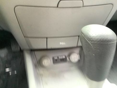 Used 2009 Hyundai Elantra GLS w/ Popular Equipment Pkg 2 image 34