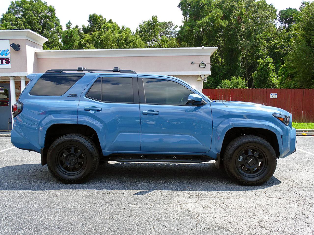 Used 2025 Toyota 4Runner TRD Sport Premium w/ Tow Technology Package AWD/4WD image 11