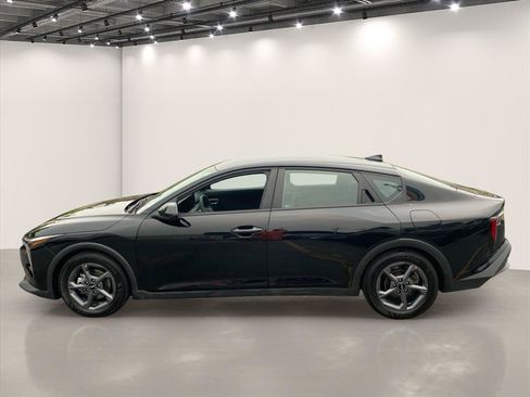Certified 2026 Kia K4 FWD image 5