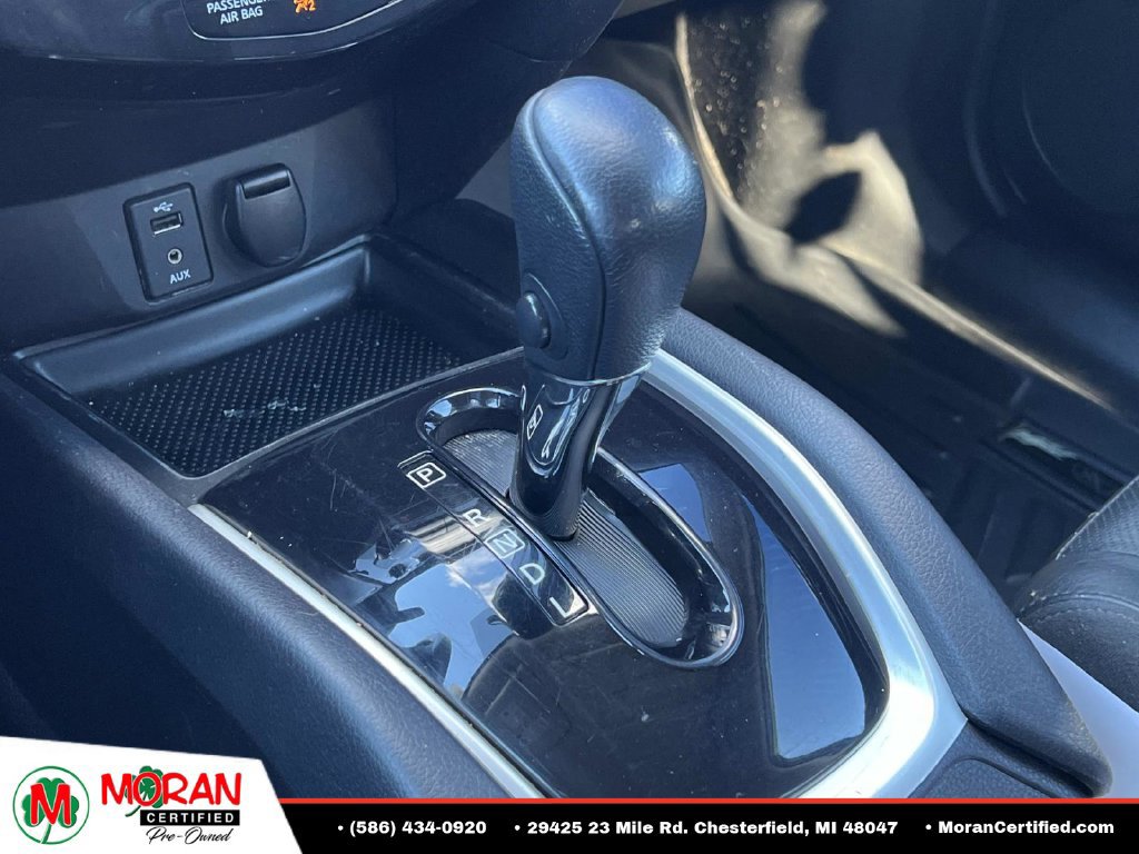Used 2015 Nissan Rogue SL AWD/4WD image 22